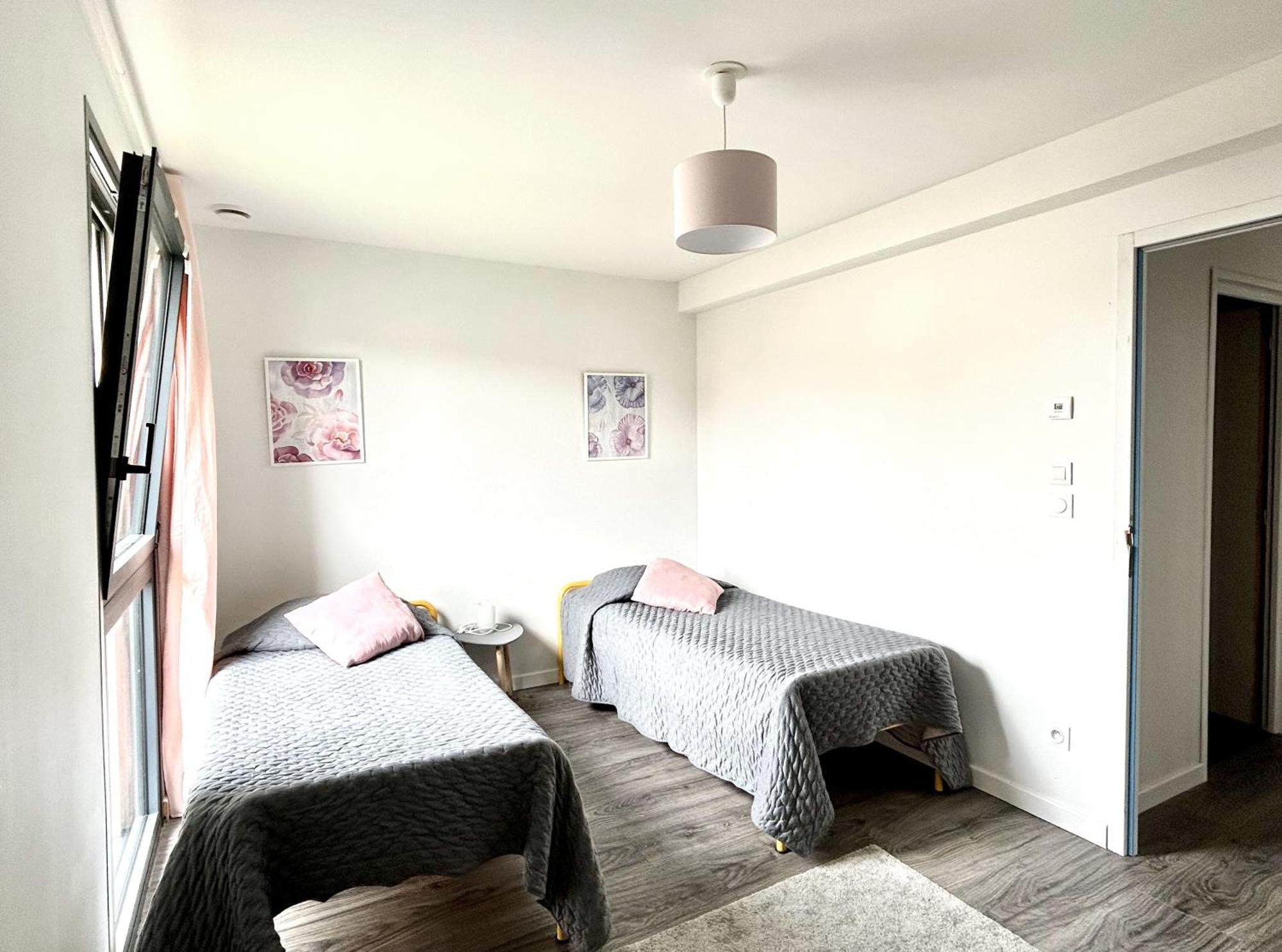 Du Vignoble A L'Atlantique - Residence Montifault Gites Du 2 Au 3 Pieces Le Pallet Eksteriør bilde